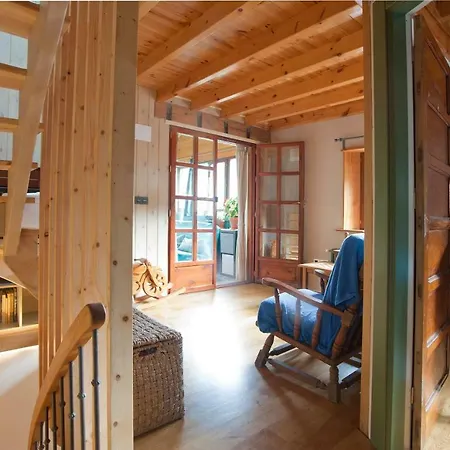 Casa *